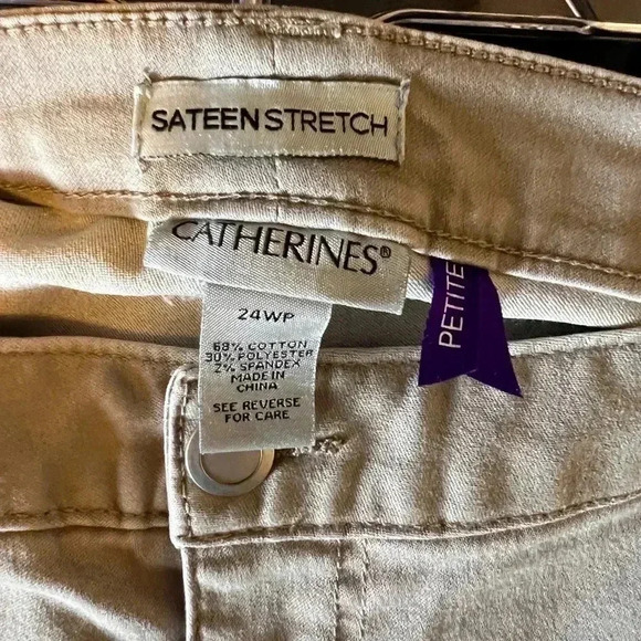 GUC Catherine’s Sateen Khaki Straight Leg Pants Size 24WP - Picture 5 of 5